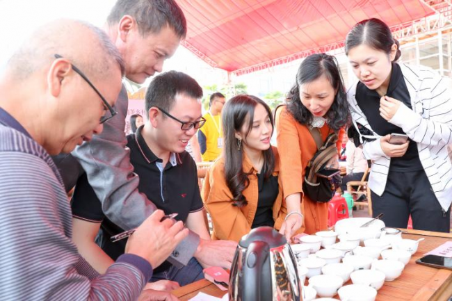 武夷山举办第十三届“中国茶乡杯”茶王赛